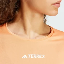 adidas Terrex Laufbekleidung|Shirts, Hemden & Longsleeves-- Women's Multi Tee - Funktionsshirt Amber Tint