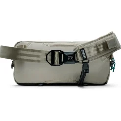 - Kadet Nylon 9L - Umhängetasche < Chrome Clearance