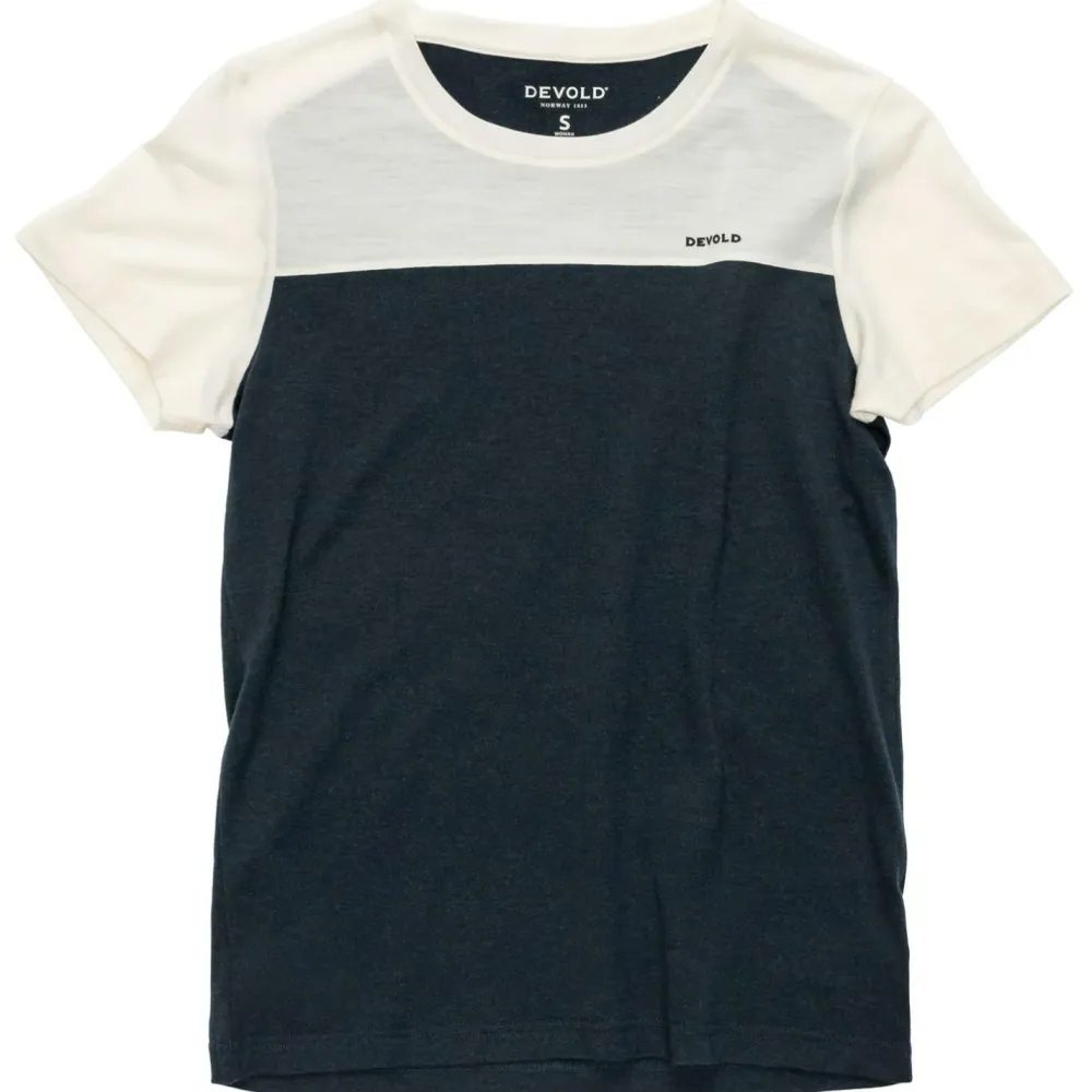 - Woen' Caic inear Tee - erinohirt < Devold Online