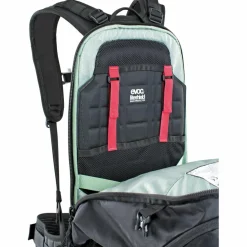 - FR Trail E-Ride 20 - Bike-Rucksack < Evoc Clearance