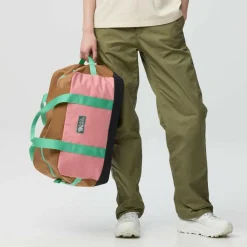 Fju00e4llru00e4ven Fjällräven - Vardag Duffel 33 - Reisetasche Poppy Pink / Khaki Dust Online