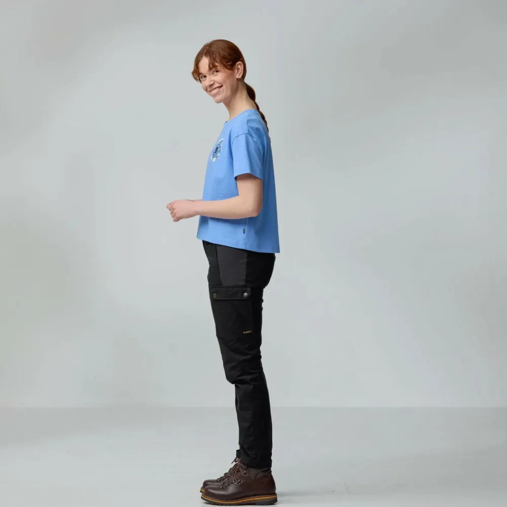 Fju00e4llru00e4ven Fjällräven - Women's Fjällblomster Logo T-Shirt - T-Shirt Sale