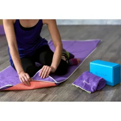 GAIAM - Stay Put Yoga Mat Towel - Mikrofaserhandtuch