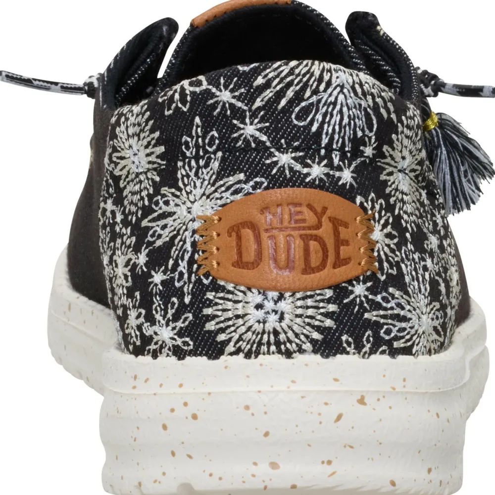 HeyDude - Women's Wendy Funk Embroidered Floral - Sneaker Discount