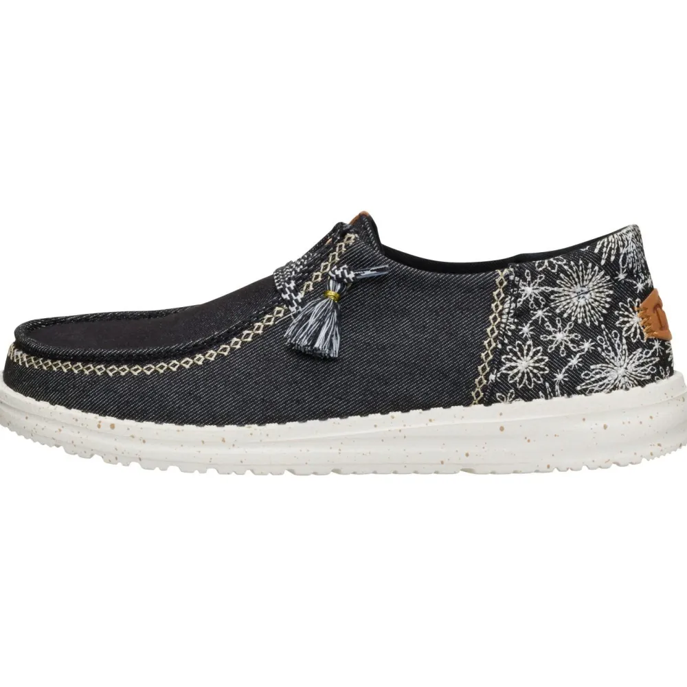 HeyDude - Women's Wendy Funk Embroidered Floral - Sneaker Discount