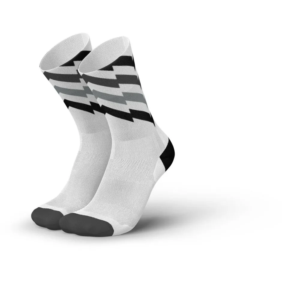 INCYLENCE Radsocken|Socken-- Ultralight Waves - Laufsocken