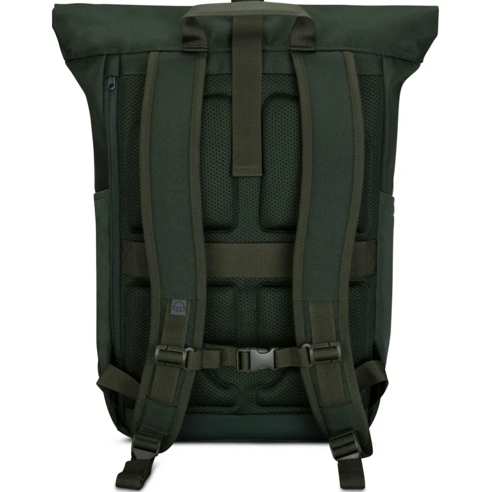 - Allen 19 - Daypack < Johnny Urban Online