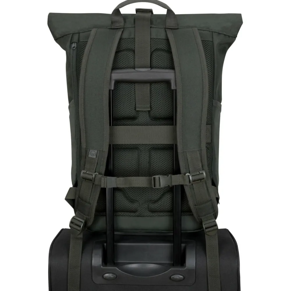 - Allen 19 - Daypack < Johnny Urban Online