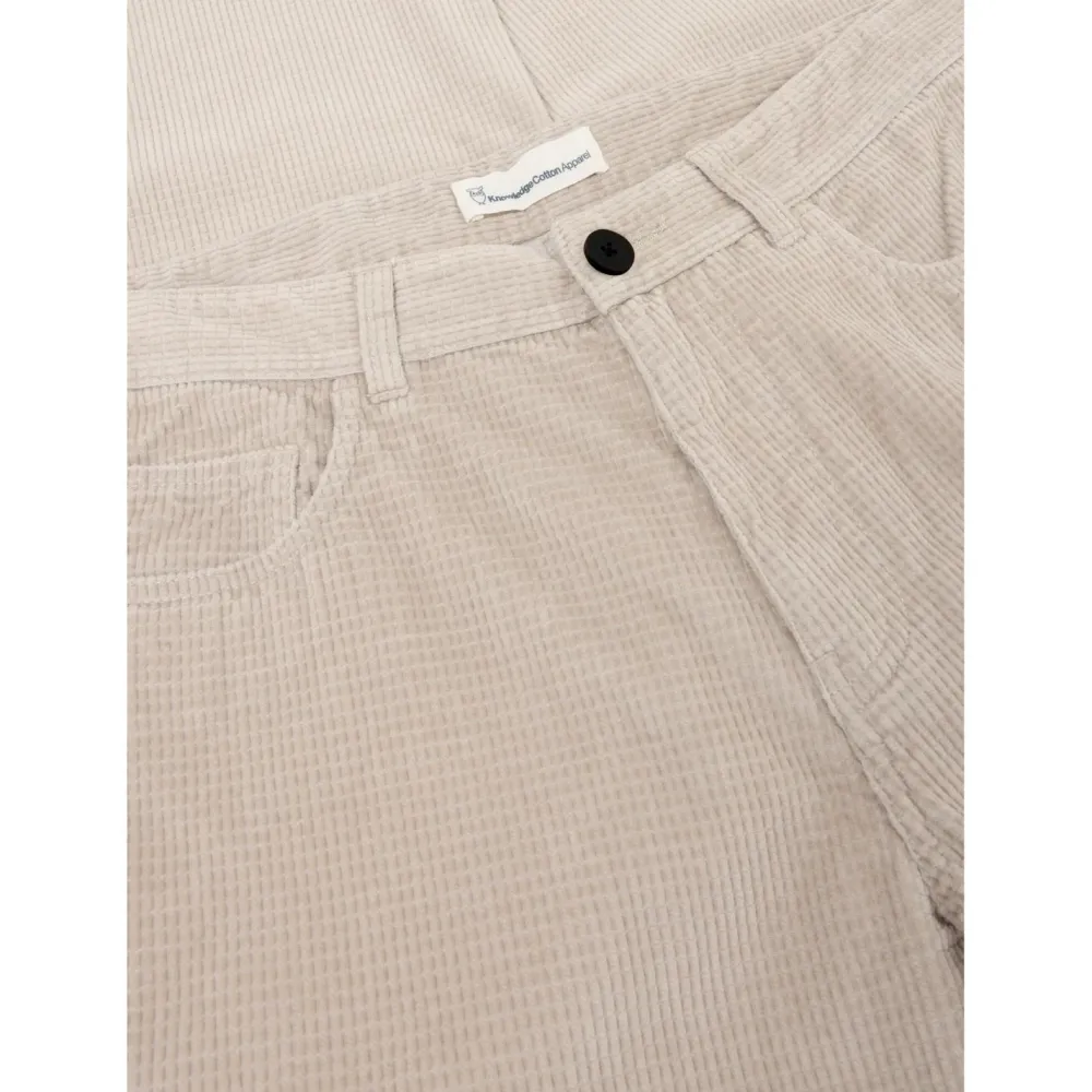 KnowledgeCotton Apparel - 5-Pocket 8-Wales Corduroy Pant - Freizeithose Light Feather Gray Hot