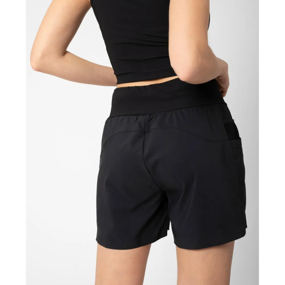 - Women's Teresa Light Shorts - Shorts < LaMunt Outlet