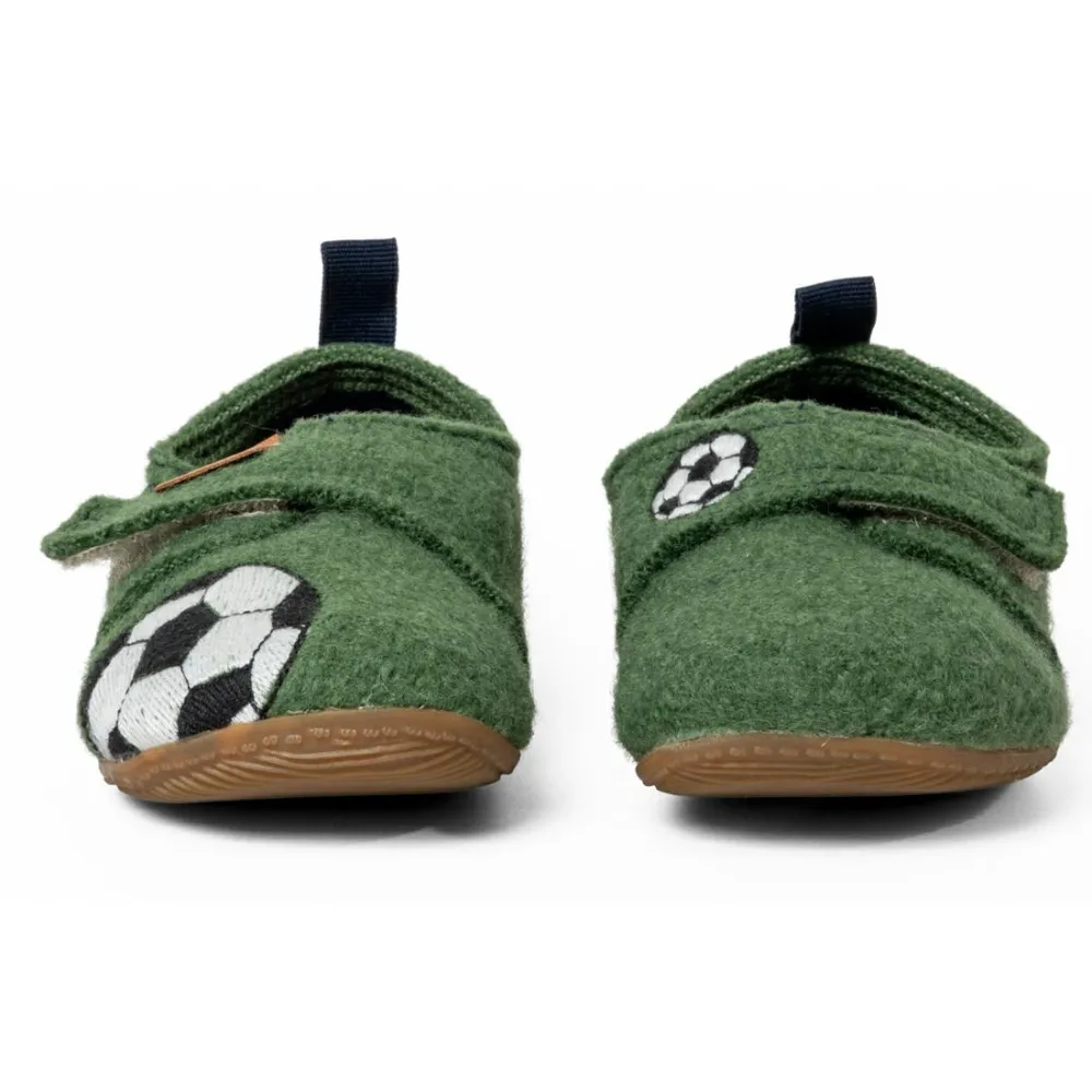 Living Kitzbu00fchel Living Kitzbühel - Kid's Soccer Champ Klettschuh - Hausschuhe Mistletoe Outlet