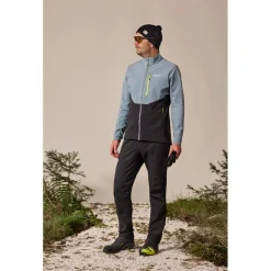 - arcu. - angaufhoe < Maloja Outlet