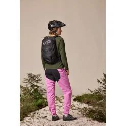 - Woen' Nione. - Feecepuover < Maloja Online