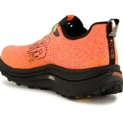 - FuelCell SuperComp Trail - Trailrunningschuhe < New Balance Clearance