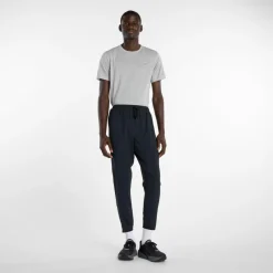 - Run Eentia Jogger - aufhoe < New Balance New