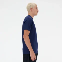 New Balance T-Shirts|Shirts, Hemden & Longsleeves-- Sport Essentials Logo T-Shirt - T-Shirt