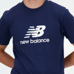 New Balance T-Shirts|Shirts, Hemden & Longsleeves-- Sport Essentials Logo T-Shirt - T-Shirt