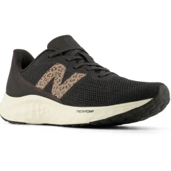 New Balance - Women's Fresh Foam Arishi V4 - Sneaker Outlet