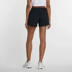 New Balance - Woen' Run Eentia hort 5'' - aufhort