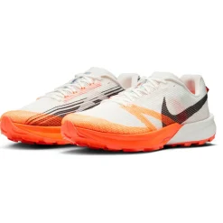 - Terra Kiger 10 - Trailrunningschuhe < Nike New