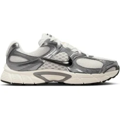 - V5 RNR - Sneaker < Nike Hot