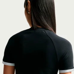 - Woen' / Fitted Top G - aufhirt < Nike Hot