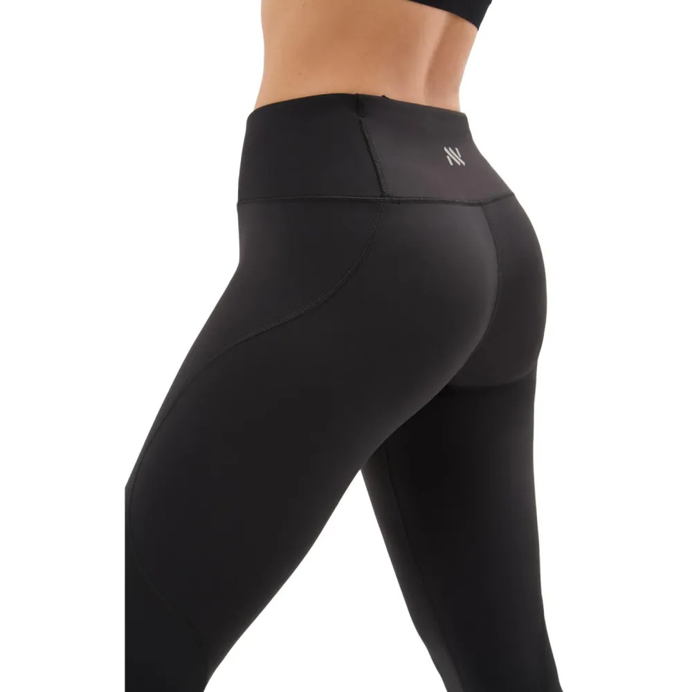- Woen' Active Tight - auftight < NNormal Sale