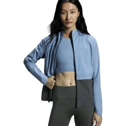On Laufbekleidung|Jacken-- Women's Core Jacket - Laufjacke Black