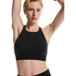 On Laufbekleidung|Shirts, Hemden & Longsleeves-- Women's Performance Crop - Top