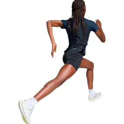 - Woen' Perforance-T - aufhirt < On Sale