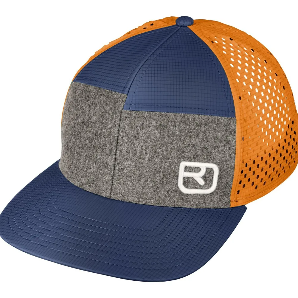 - Logo Air Trucker Cap - Cap < Ortovox