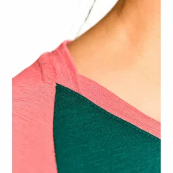 - Woen' 120 Tec Fat ountain T-hirt - erinohirt < Ortovox Outlet