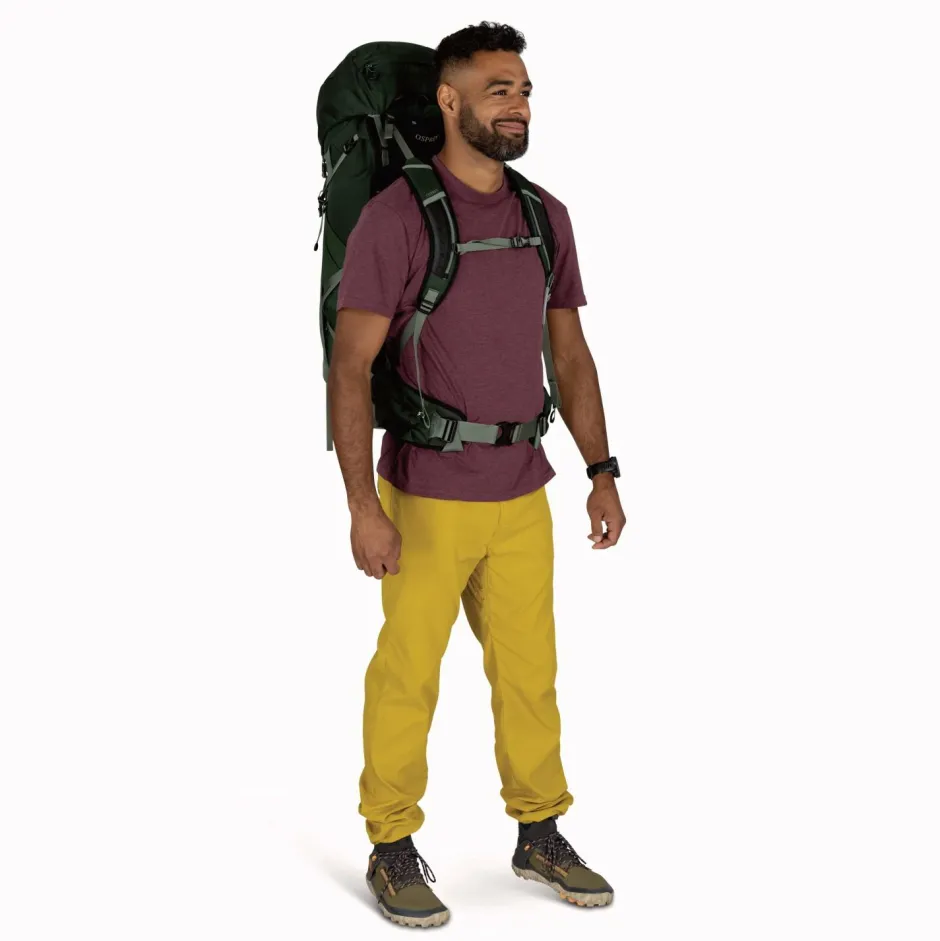 Osprey Trekkingausrüstung|Wanderrucksäcke-- Talon 44 - Wanderrucksack Black / Coal Grey