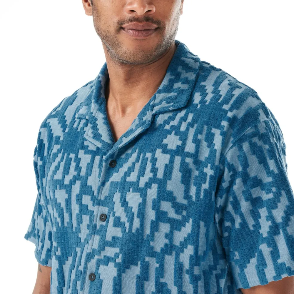 Picture - Spongy Shirt - Hemd Blue Flower Embossed Online