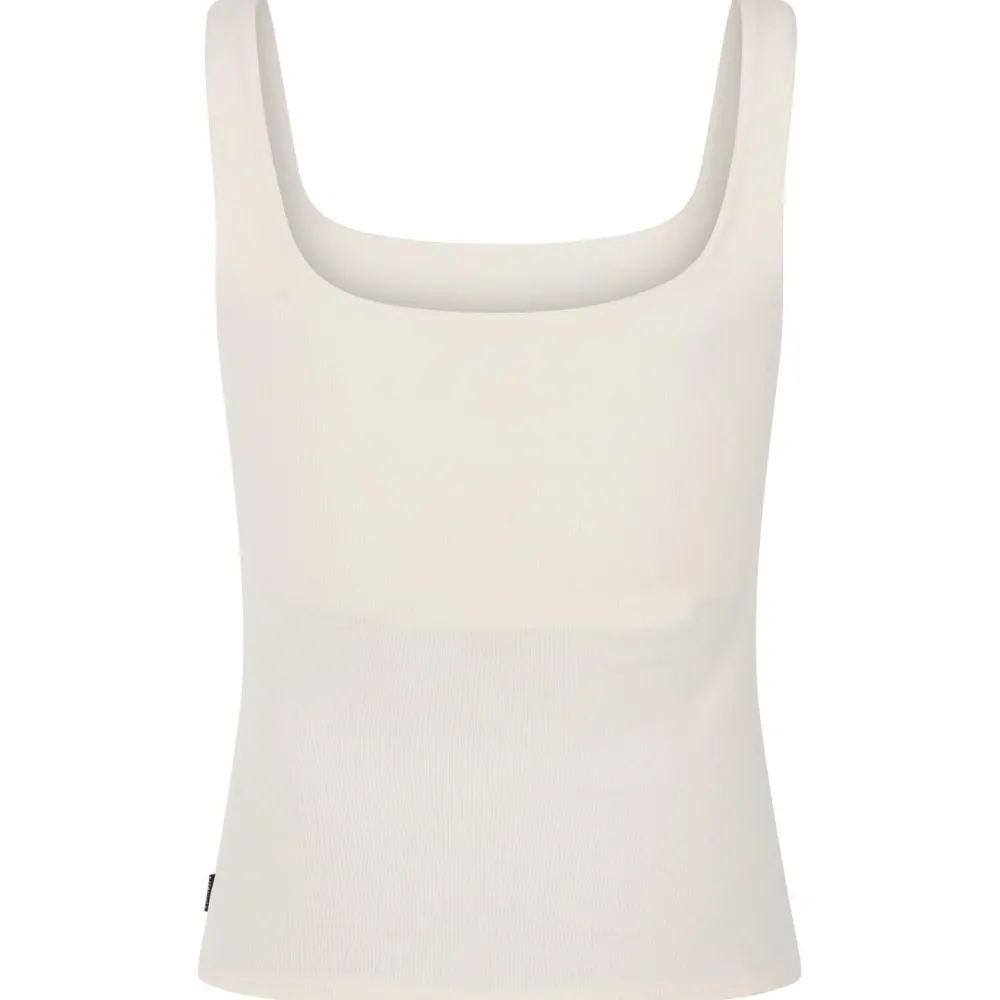 - Women's PRTDazes - Top < Protest Hot