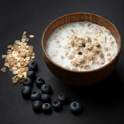 Real Turmat Outdoor Lebensmittel|Trekkingausrüstung-- Blueberry and Vanilla Müsli