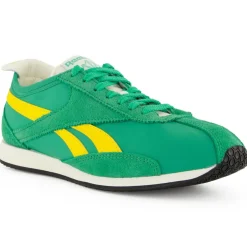 - R00 - Sneaker < Reebok Hot