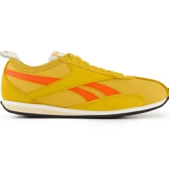 - R00 - Sneaker < Reebok Hot