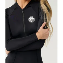 - Woen' Caic / urf uit - ycra < Rip Curl New