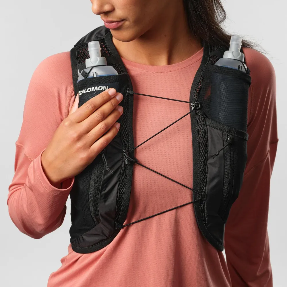- Woen' Active kin 12 et - Trairunningruckack < Salomon Hot
