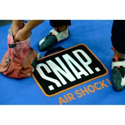 Snap Crashpads-- Air Shock 1 + Pump - Crashpad Deep Water