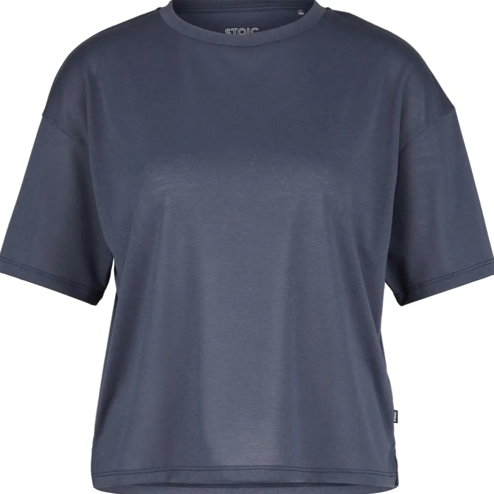 - Woen' QuickDry karat. Backprint Tee - Funktionhirt < Stoic Online