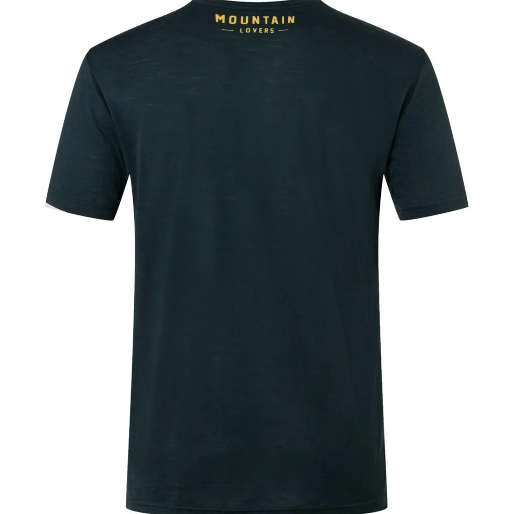 - kiing Gear Tee - erinohirt < super.natural Clearance