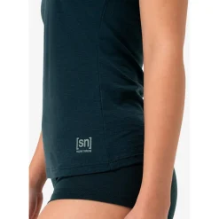 - Woen' ierra 140 Tank - Top < super.natural Clearance