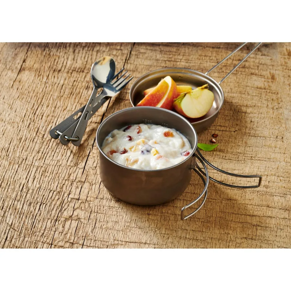Trek'n Eat - Semolina Pudding with Fruits