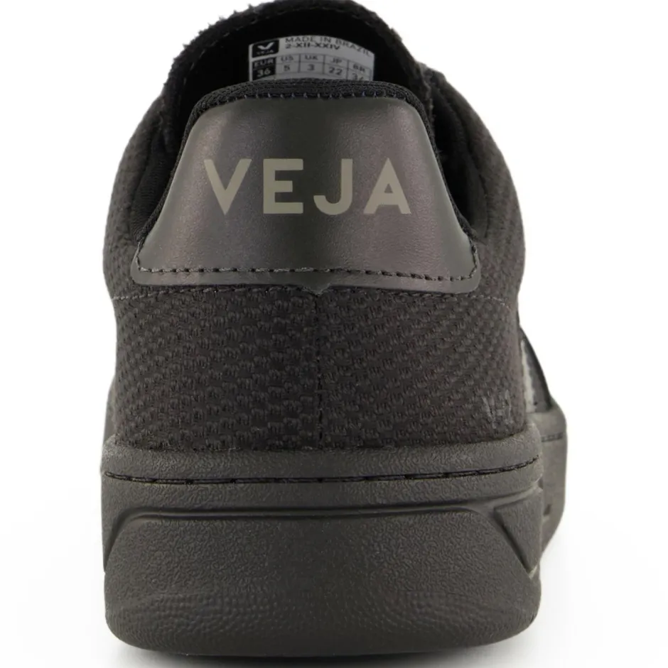 Veja Sneaker-- Women's V-12 - Sneaker